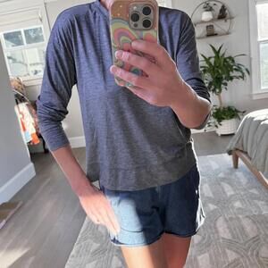 Patagonia Women's Long Sleeve Activewear Top Gray Size S